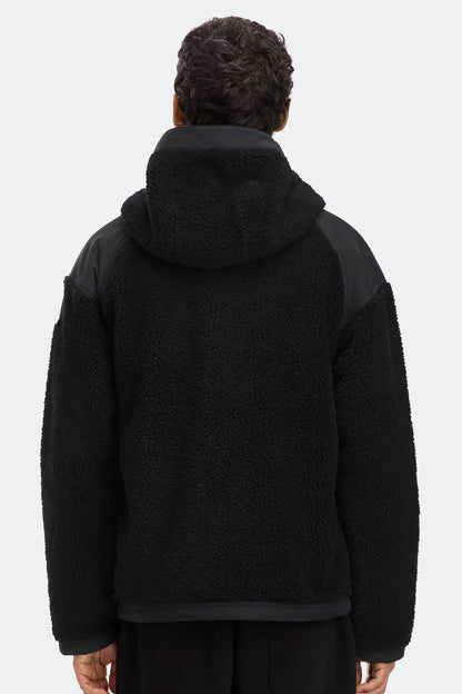 BLACK/BLACK