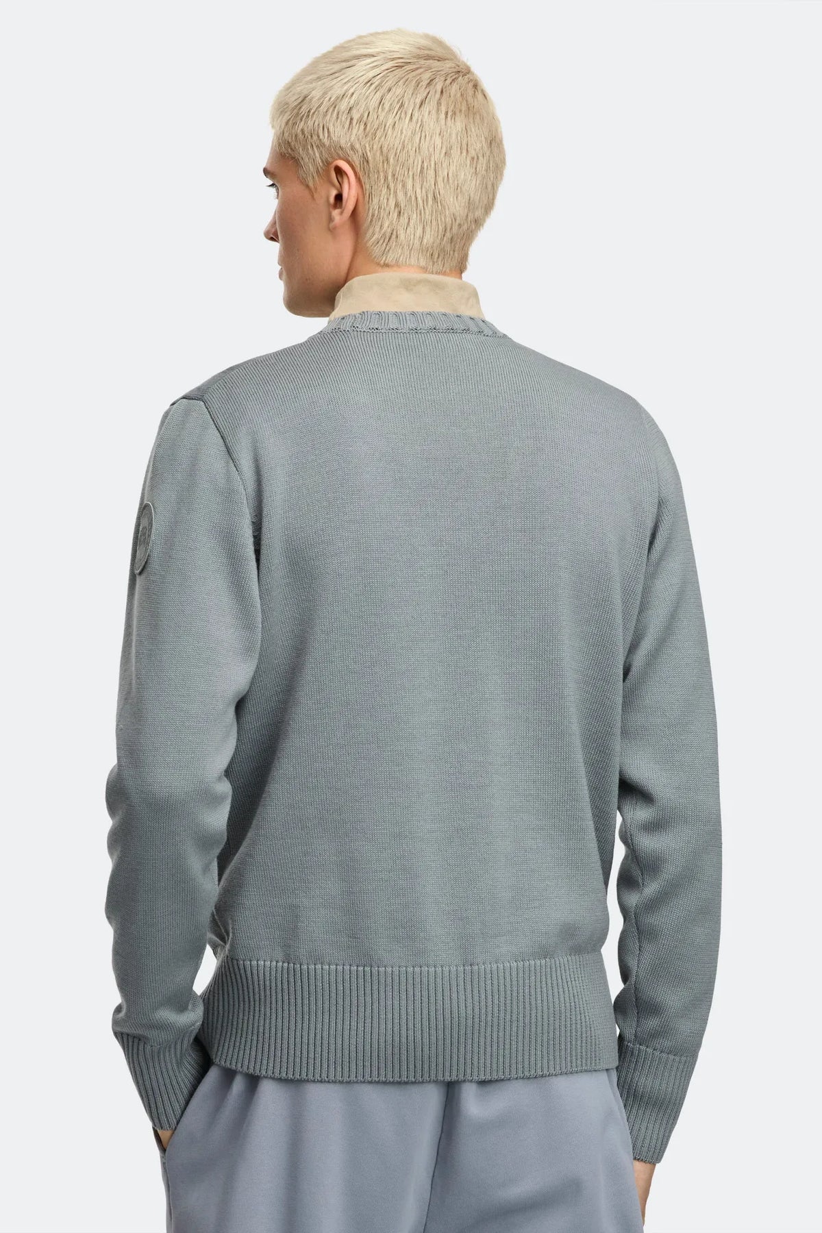 STRATUS GREY